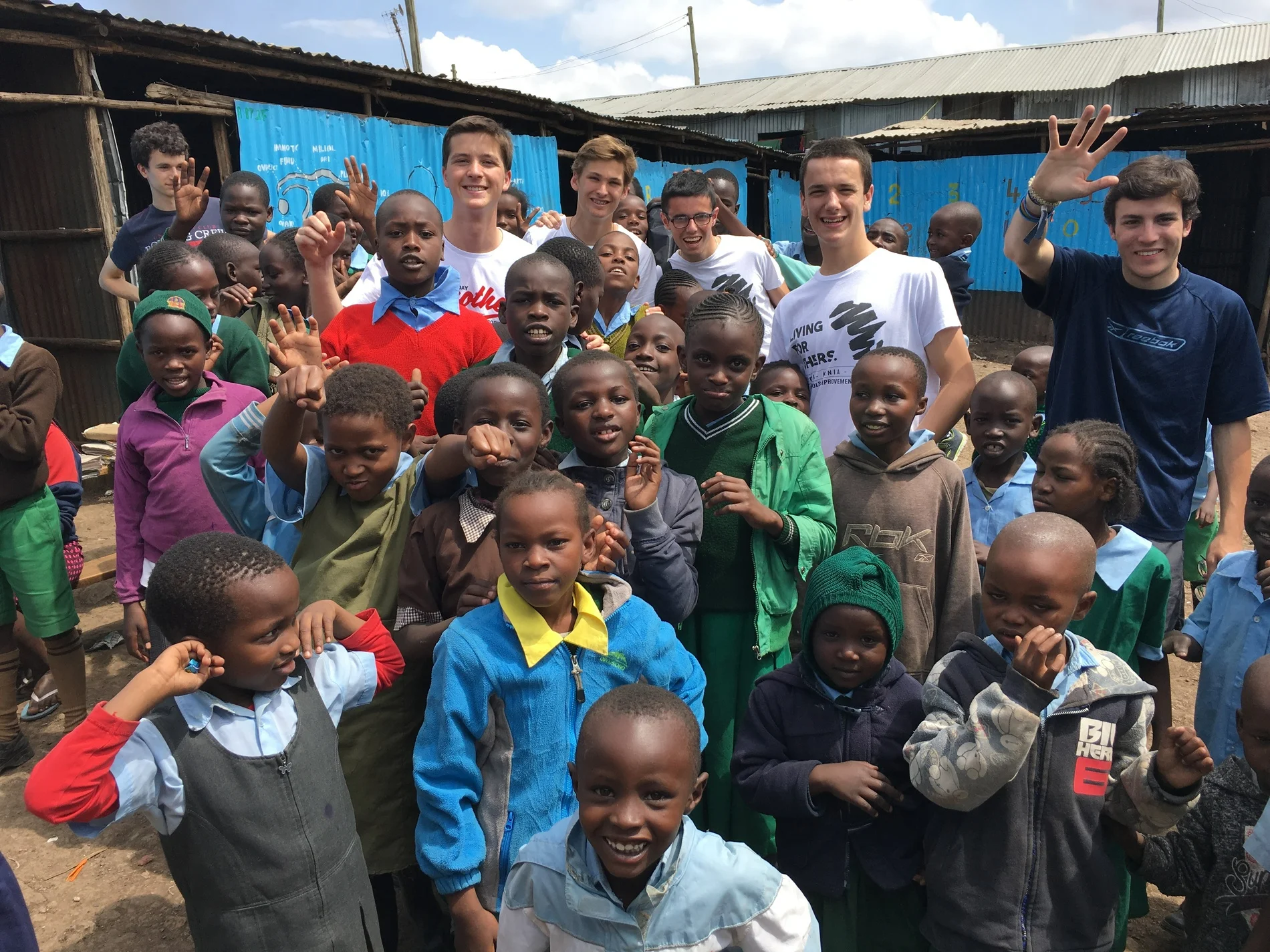 Alumnas con profesora